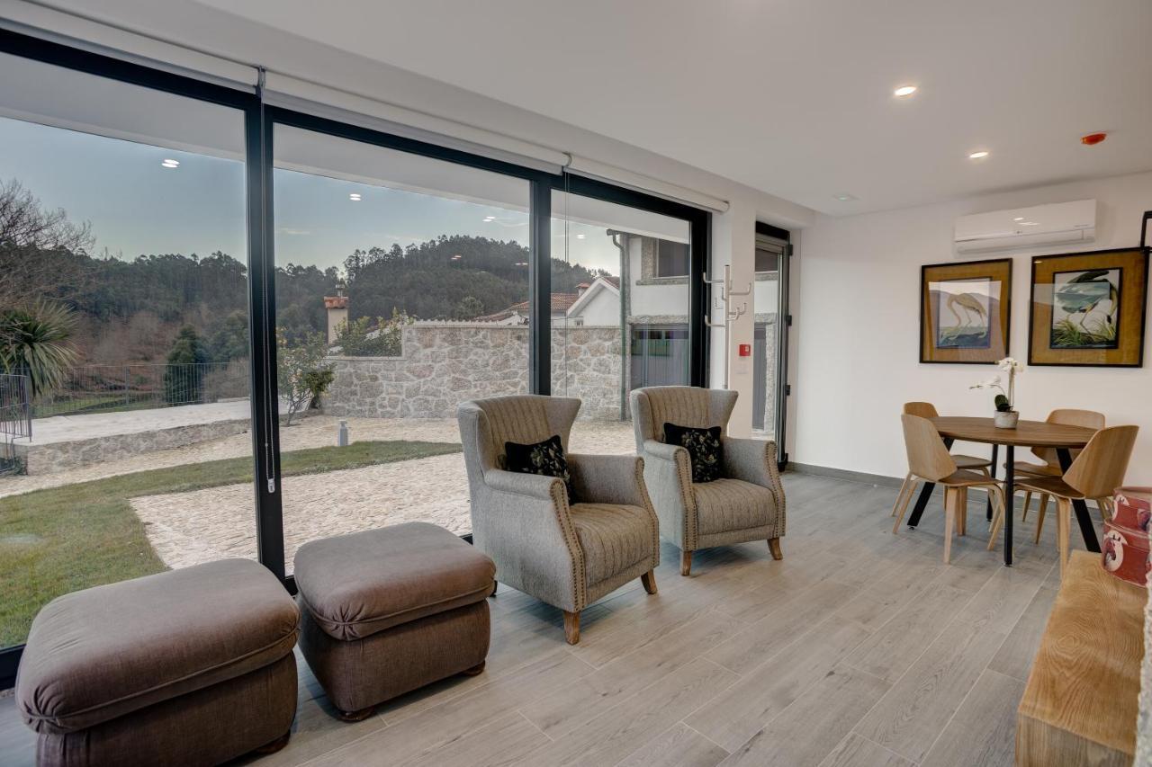 Casas De Tourim